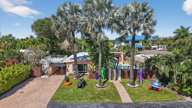 255 Neptune Avenue, sold in Silver Shores Sec Of Laud, Lauderdale By The Sea, FL