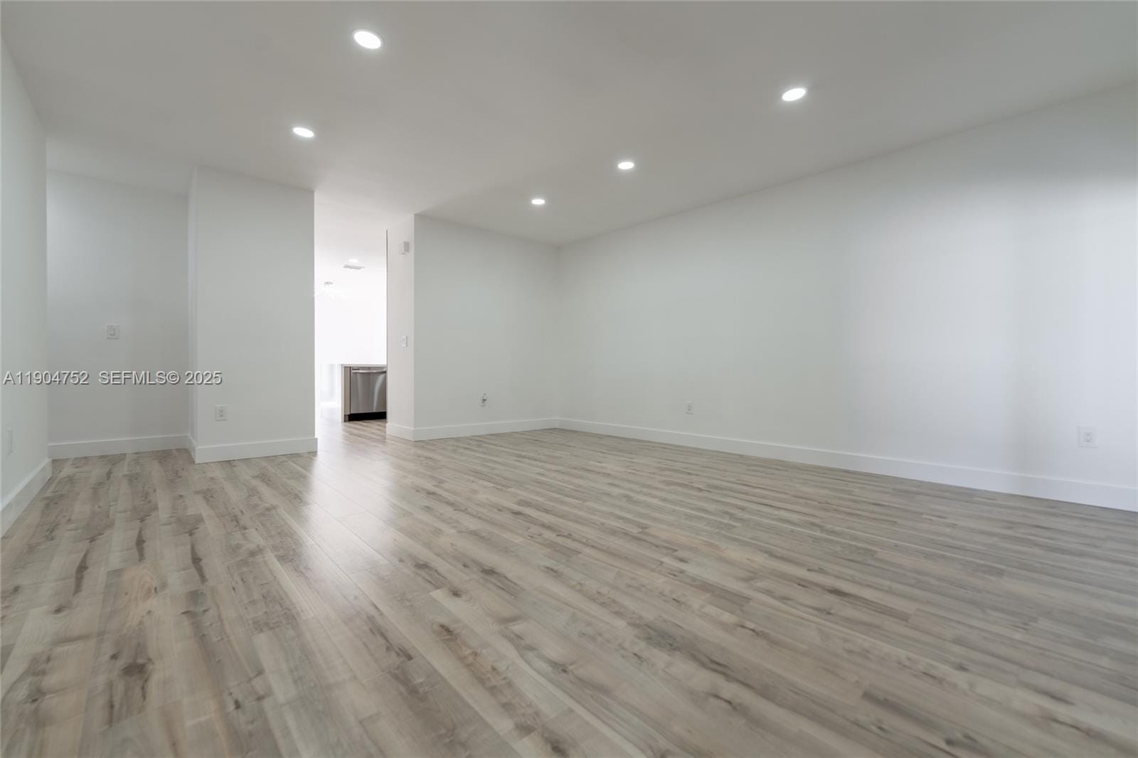 14231 SW 147th Place, Miami, FL 33196 photo 8