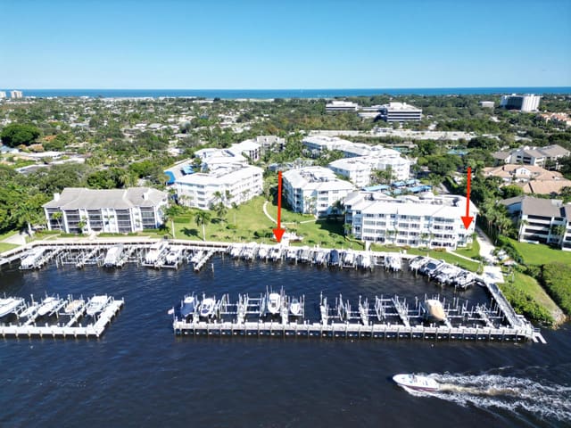 621 Bay Colony Drive S, sold in Juno Bay Colony Condo, Juno Beach, FL