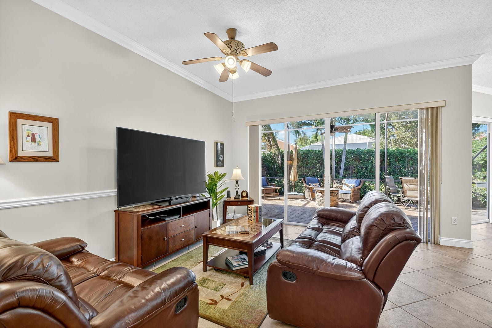 2054 Reston Circle, Royal Palm Beach, FL 33411 photo 11