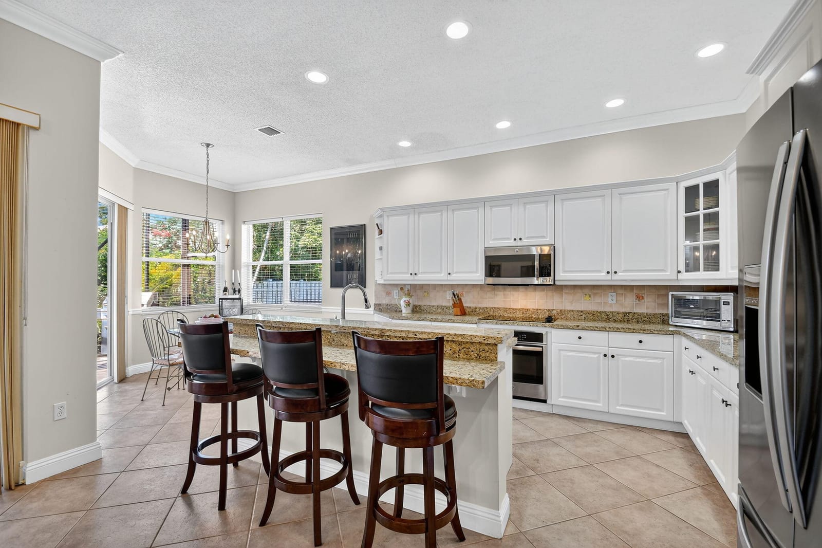 2054 Reston Circle, Royal Palm Beach, FL 33411 photo 14