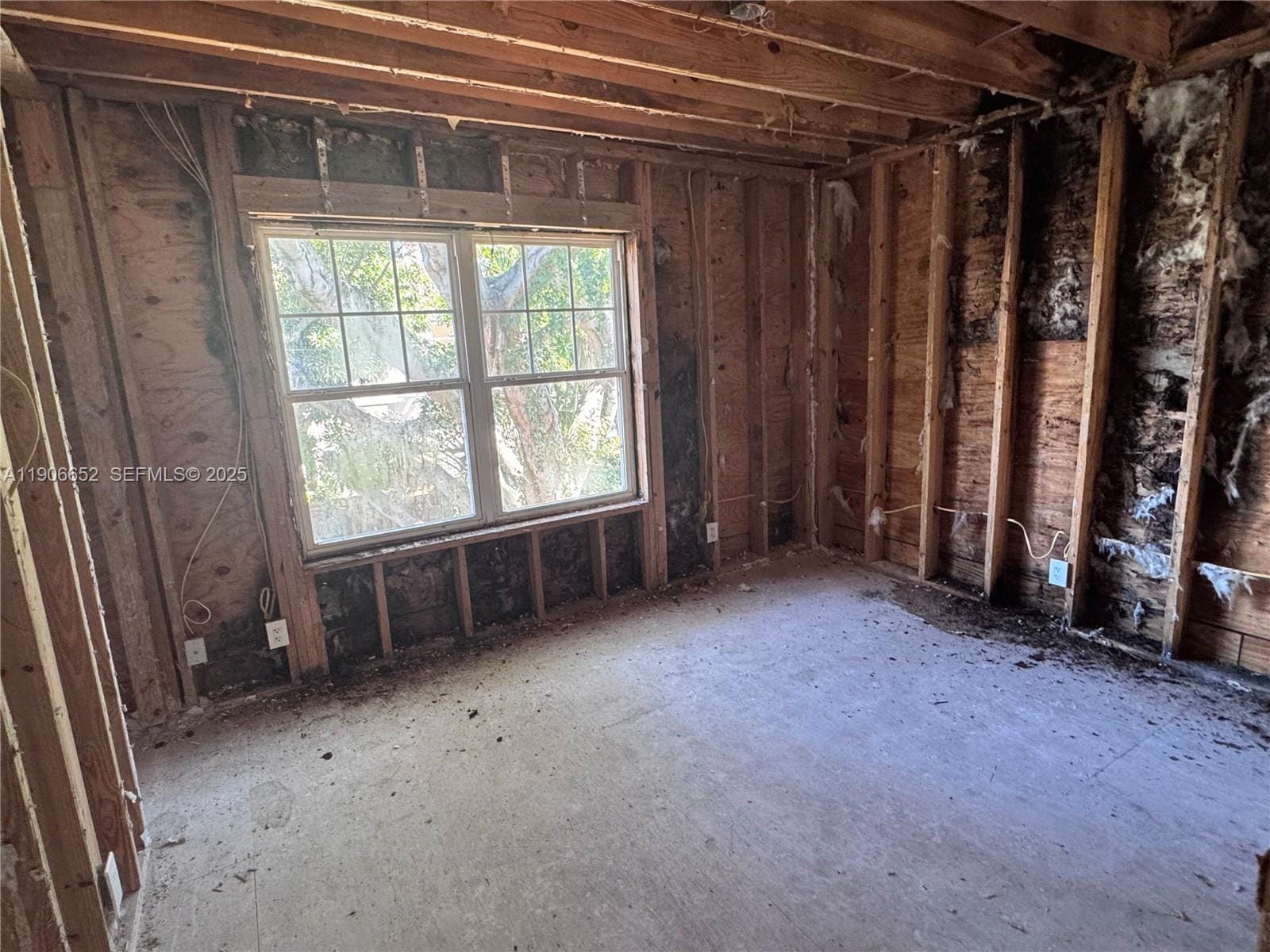 634 NW 2nd Avenue — photo 8