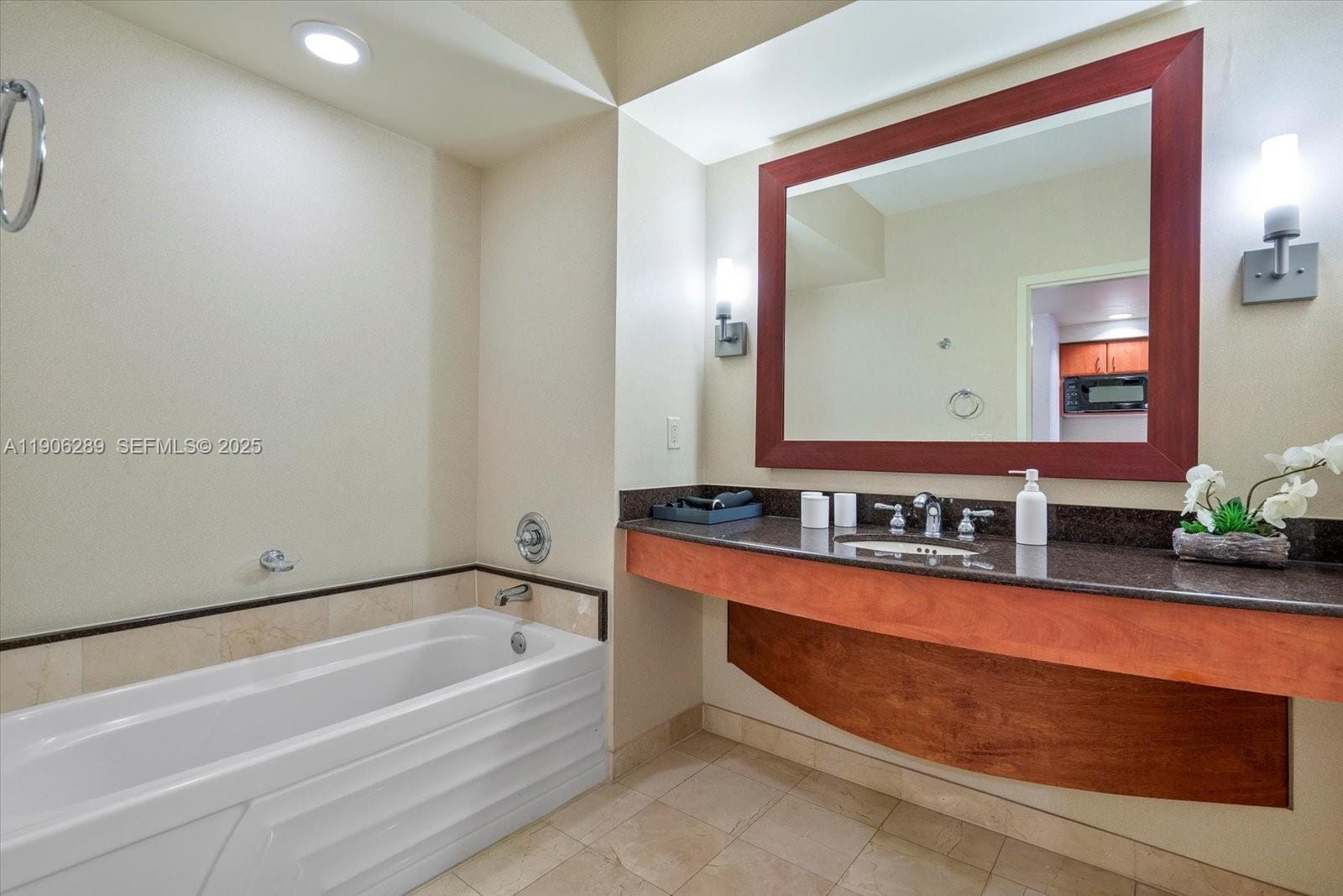 18001 Collins Avenue 502, Sunny Isles Beach, FL 33160 photo 16