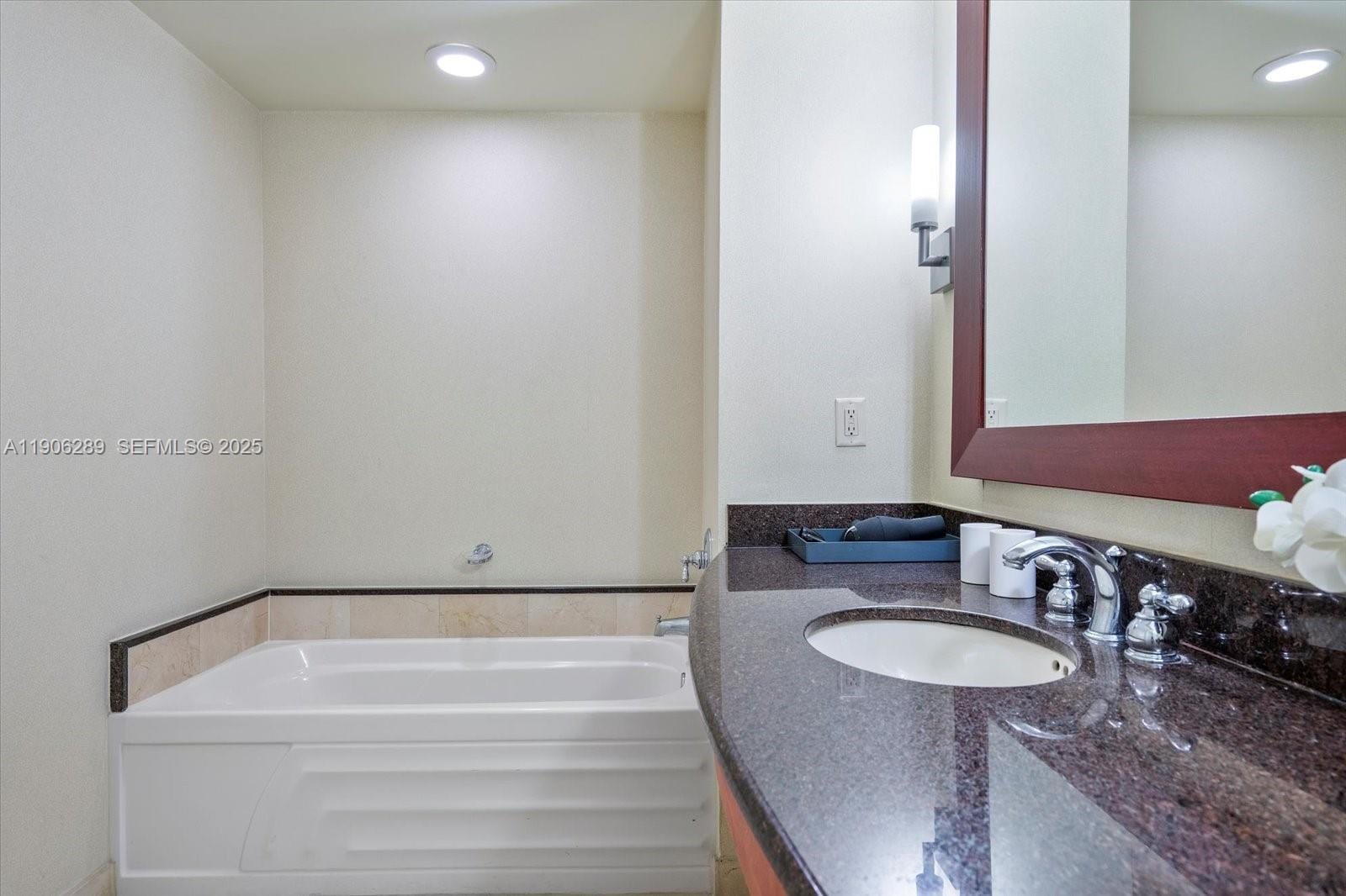 18001 Collins Avenue 502, Sunny Isles Beach, FL 33160 photo 18