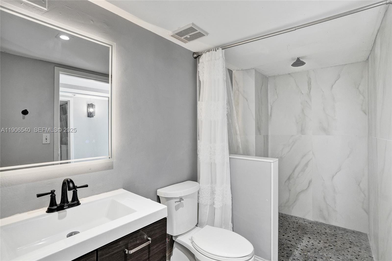 7601 E Treasure Drive PH102 — photo 4