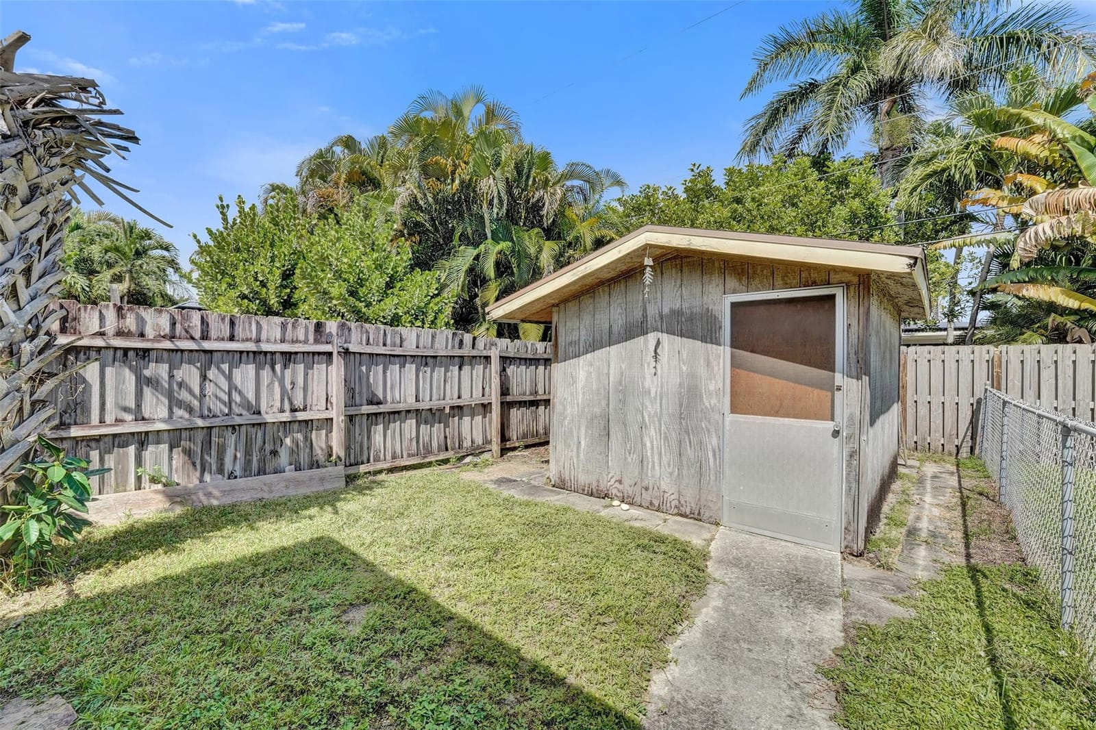 749 NW 36th Street, Oakland Park, FL 33309 photo 20