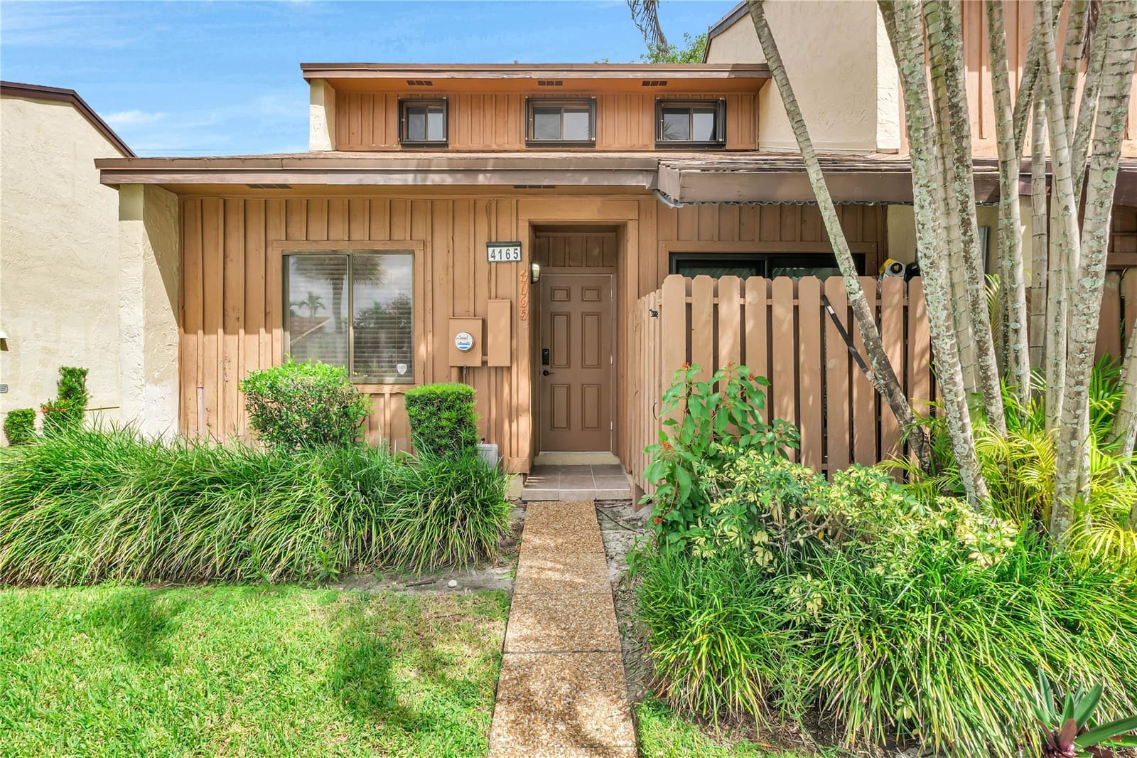 4165 S Pine Island Road 4165 — photo 1