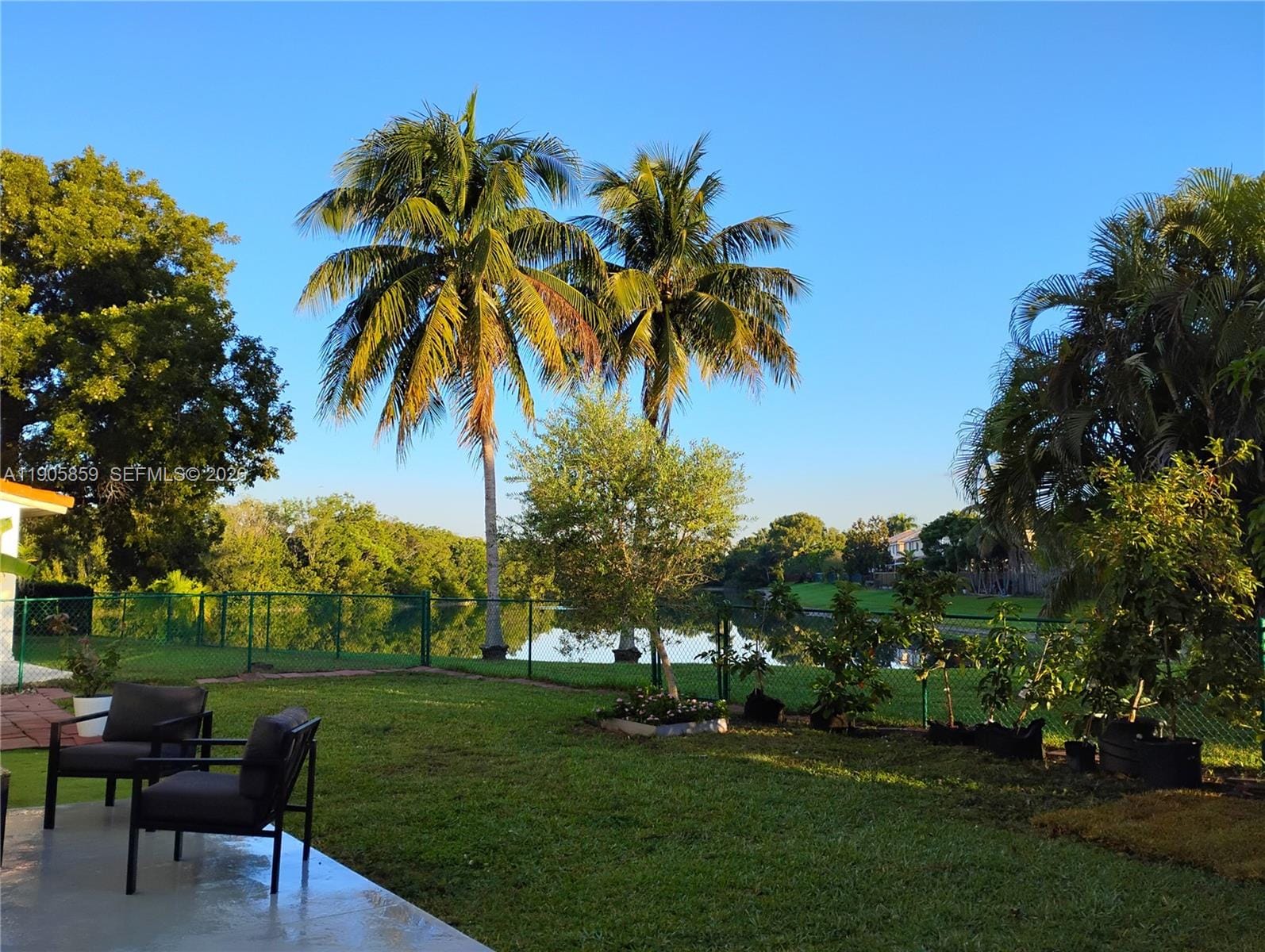 7515 SW 164th Court, Miami, FL 33193 photo 2
