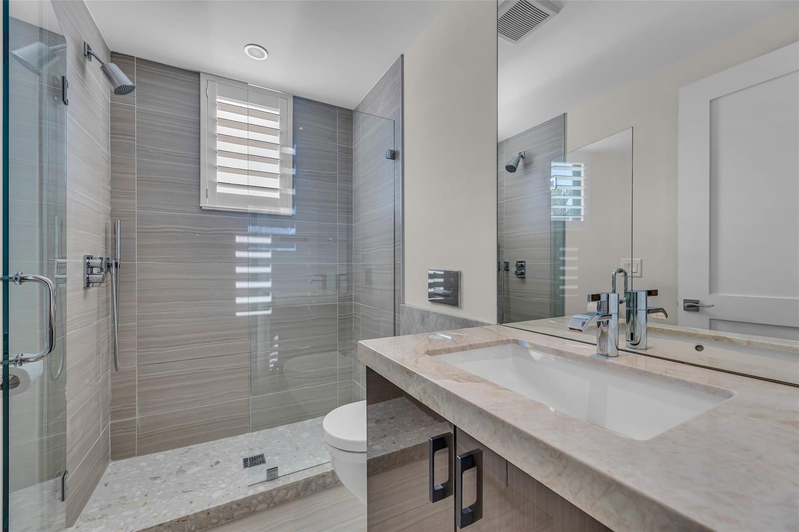 1532 SE 12th Street 304 — photo 12