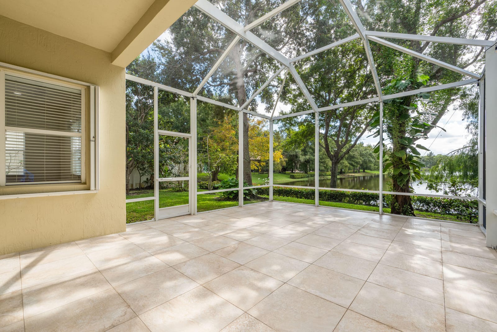 1070 Grove Park Circle, Boynton Beach, FL 33436 photo 19
