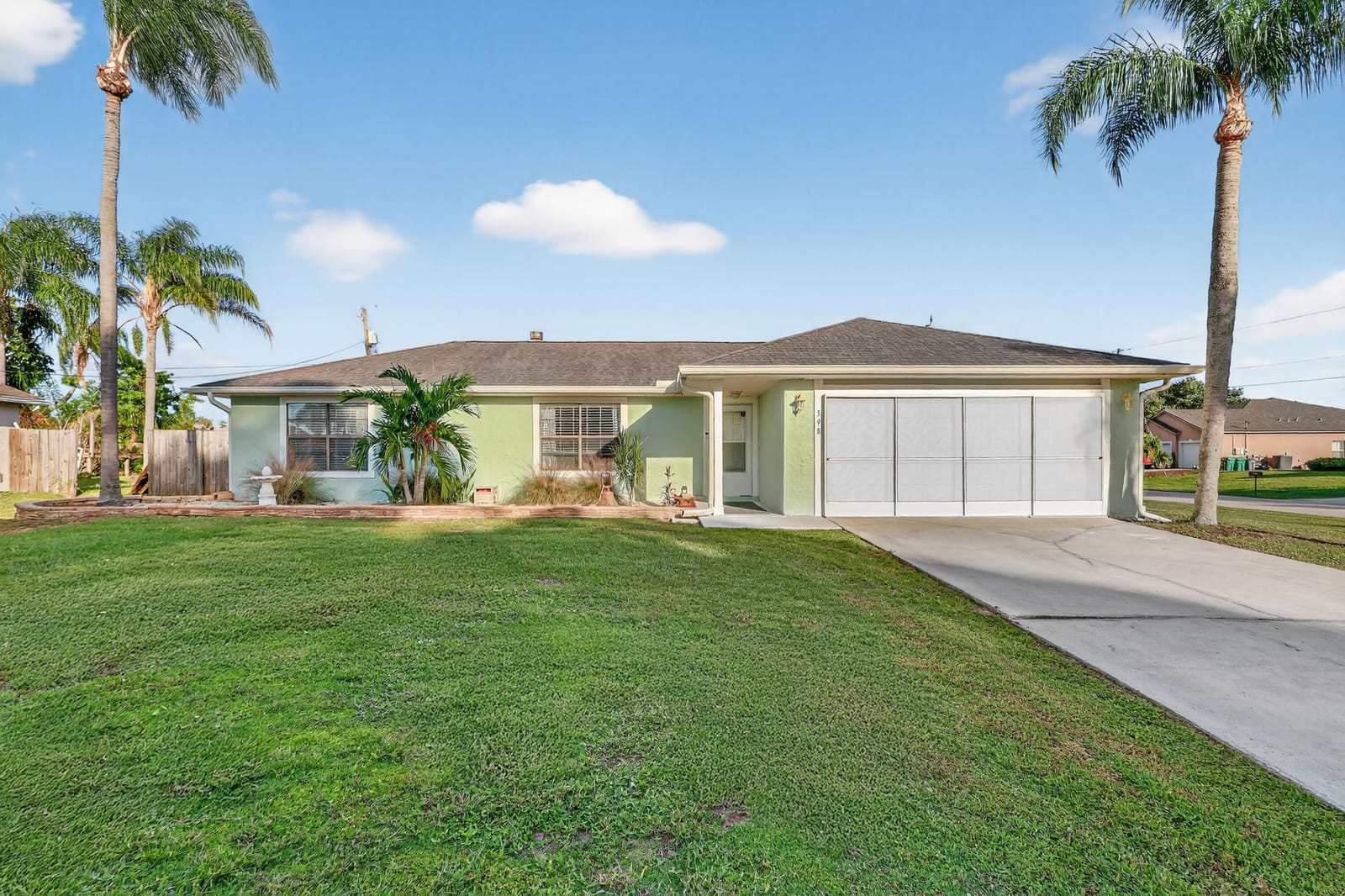398 SW Covington Road, Port St. Lucie, FL 34953