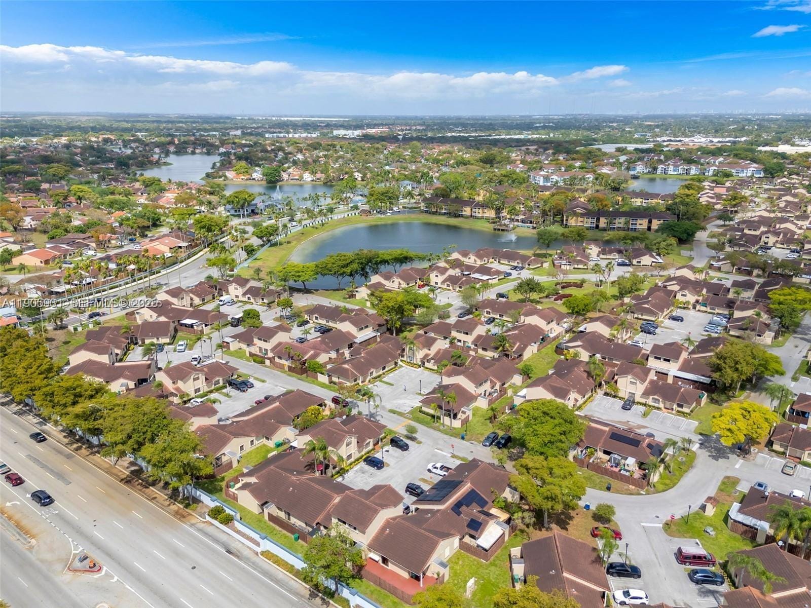 17026 NW 66th Court, Hialeah, FL 33015 photo 9