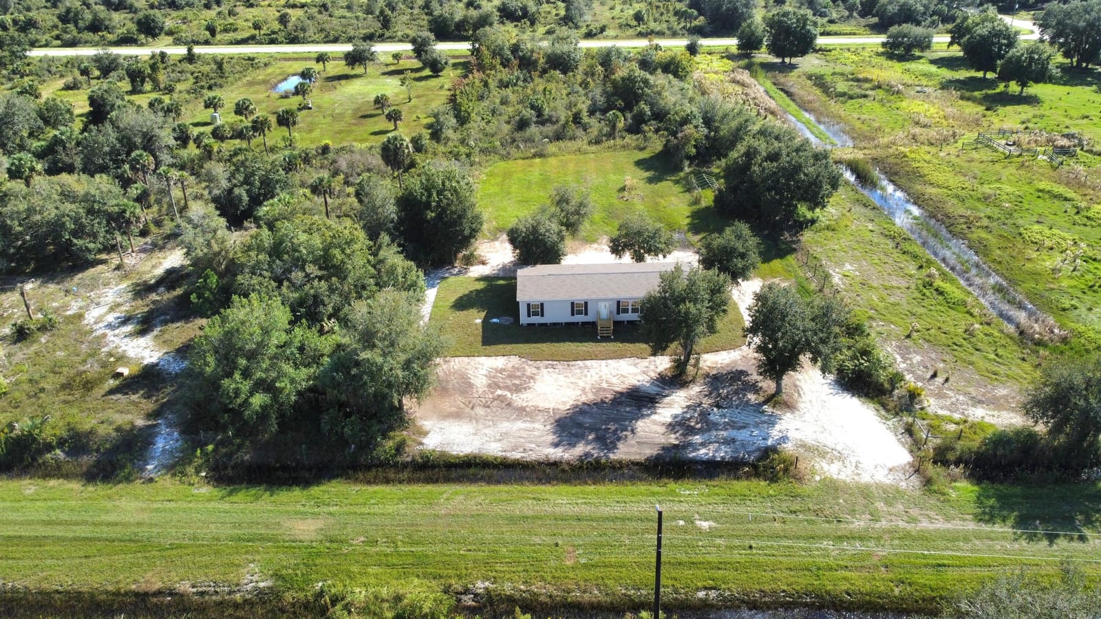 17484 NW 290 Street, Okeechobee, FL 34972 photo 2