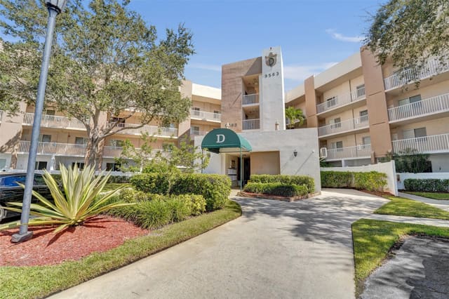 9563 Weldon Circle D212, Tamarac, FL 33321