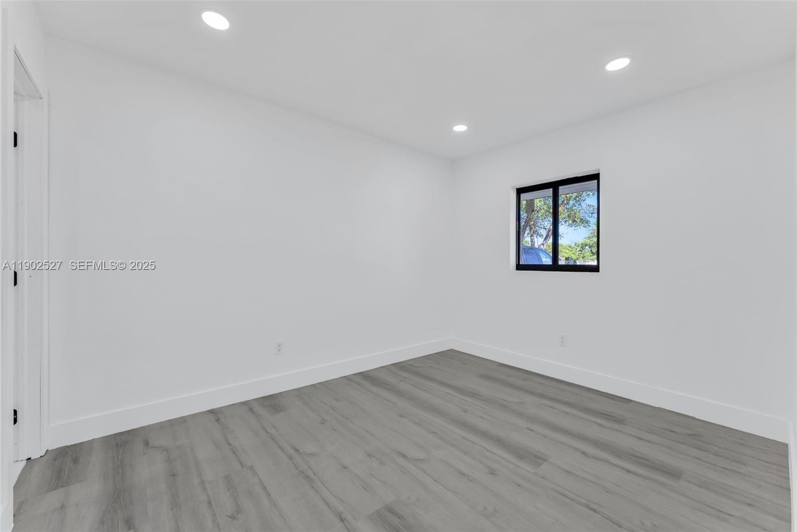 4520 NW 198th Street, Miami Gardens, FL 33055 photo 11