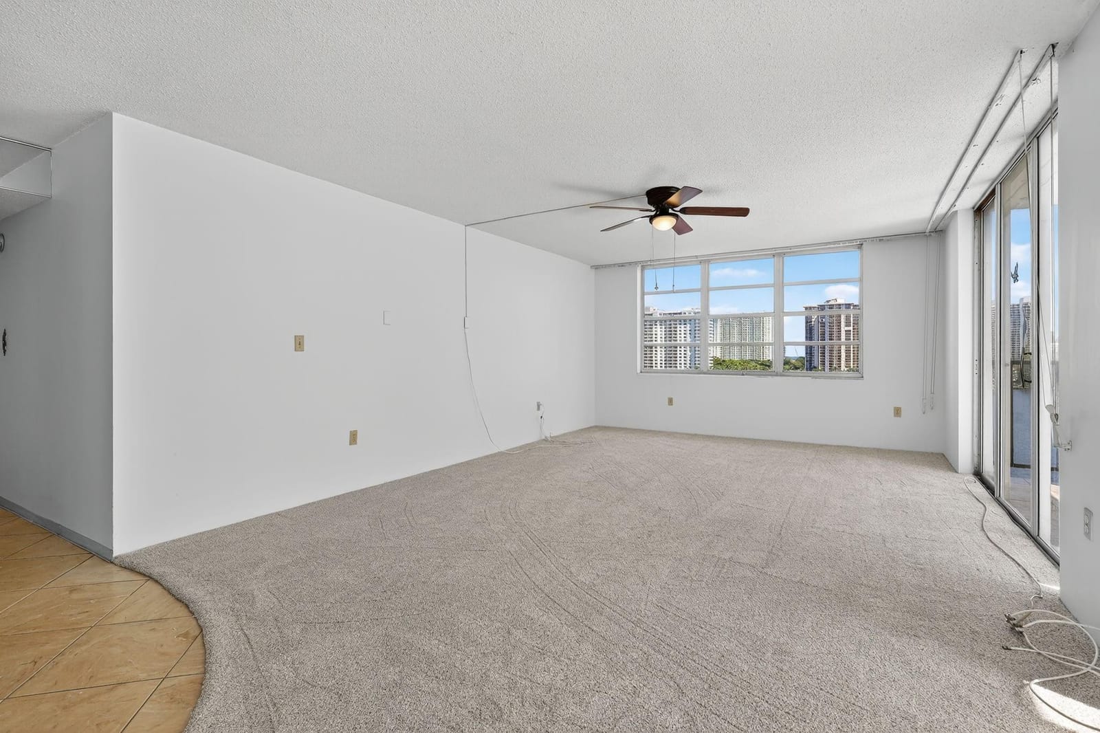 2750 NE 183rd Street 911 — photo 4
