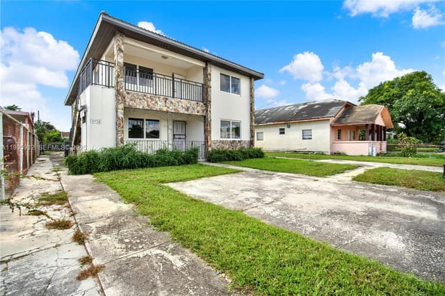 2974 NW 28th Street, sold in Garvey Gardens, Miami, FL