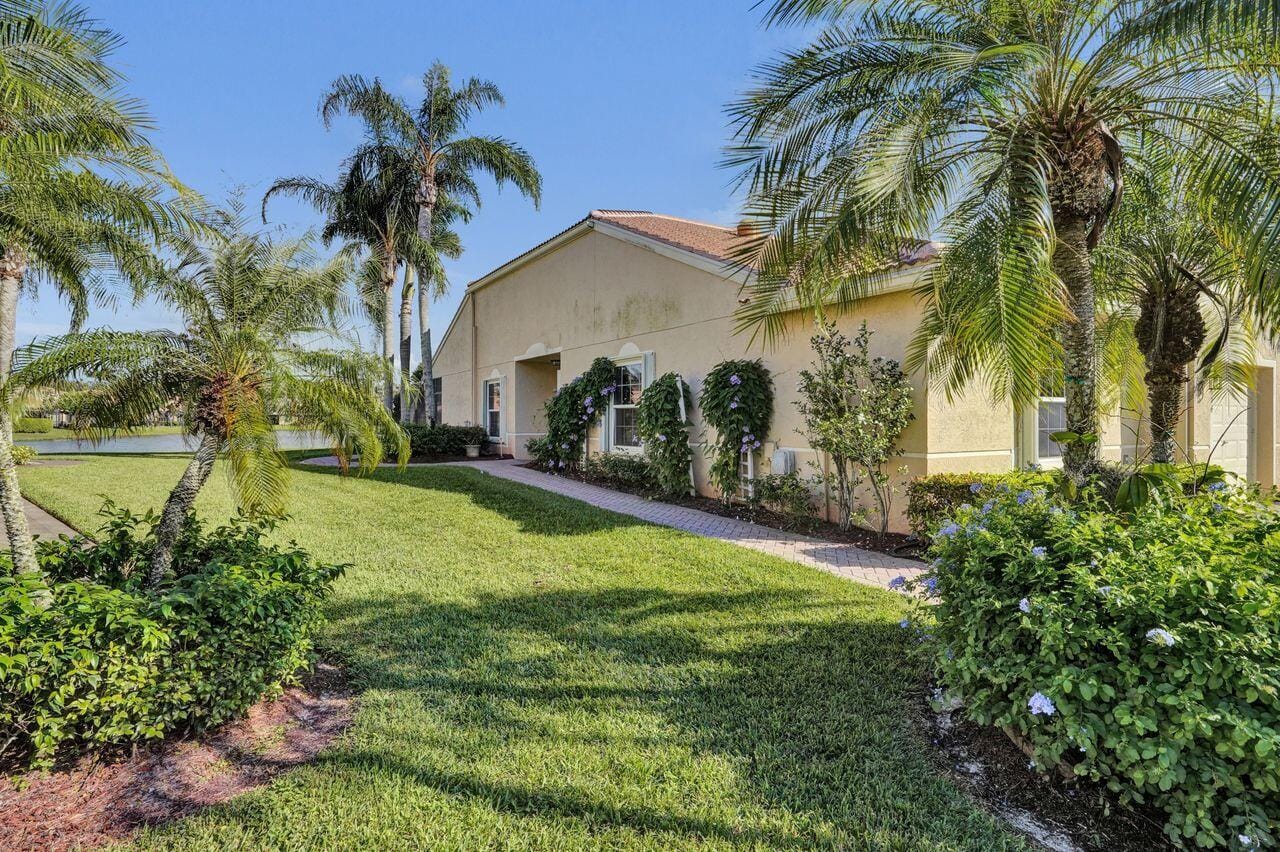 2084 Stonington Terrace, West Palm Beach, FL 33411 photo 1