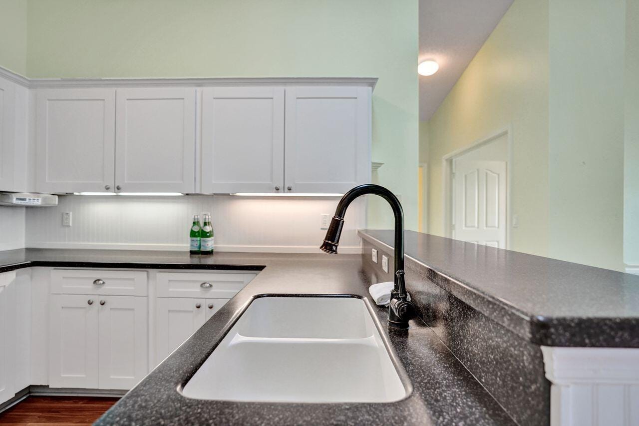 2084 Stonington Terrace, West Palm Beach, FL 33411 photo 9