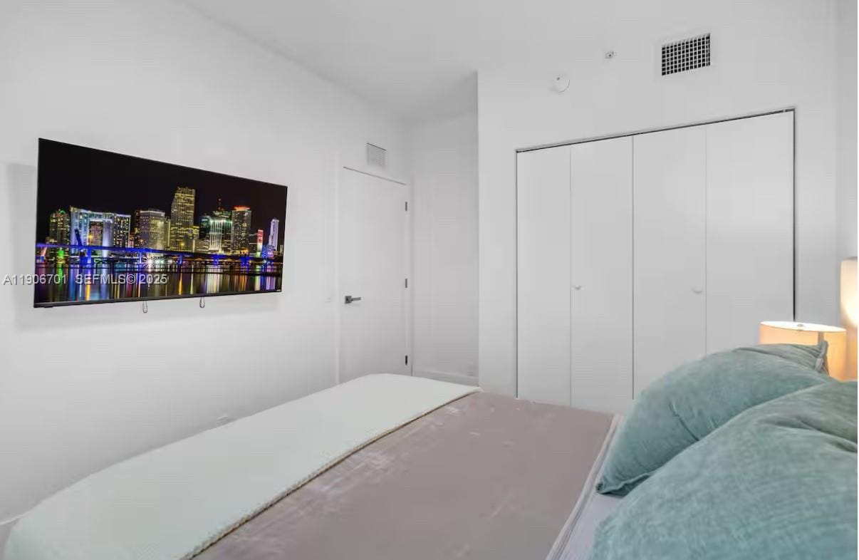 1542 NW 2nd Street 101 — photo 12