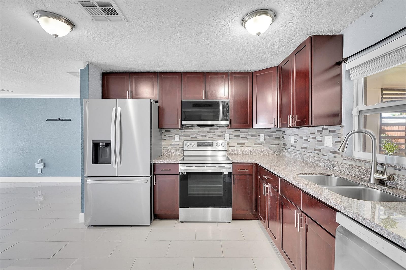 3111 NE 11th Terrace, Pompano Beach, FL 33064 photo 14