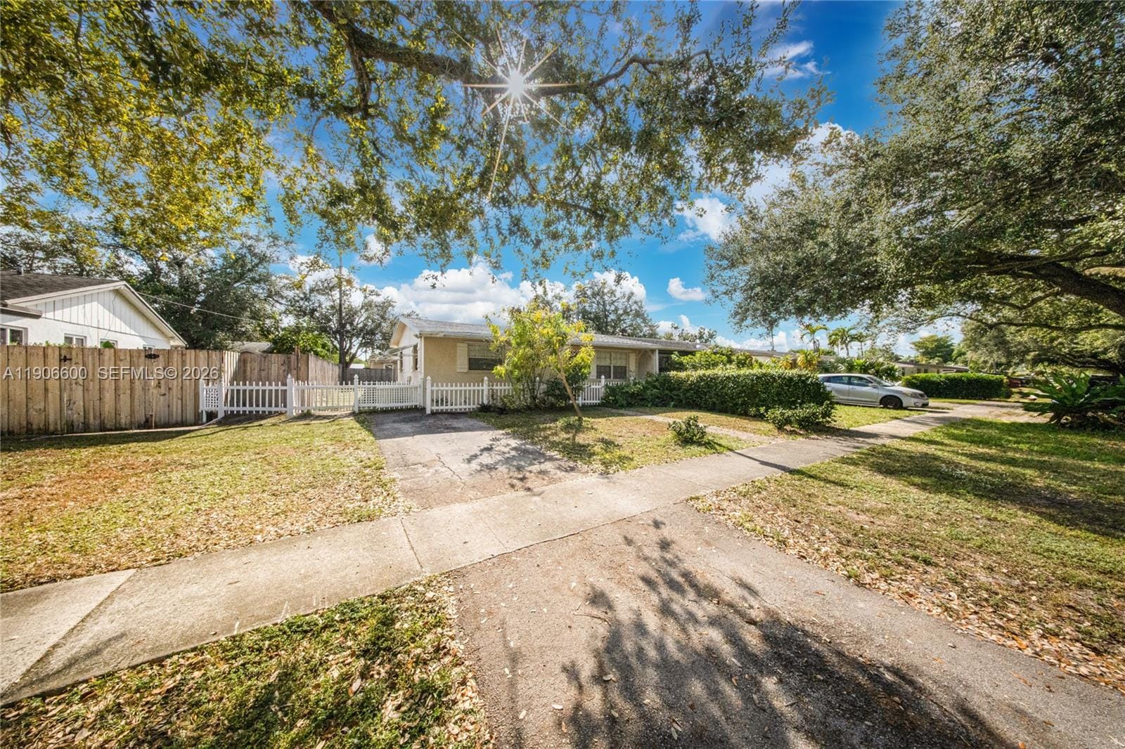 9426 SW 52nd Street — photo 3
