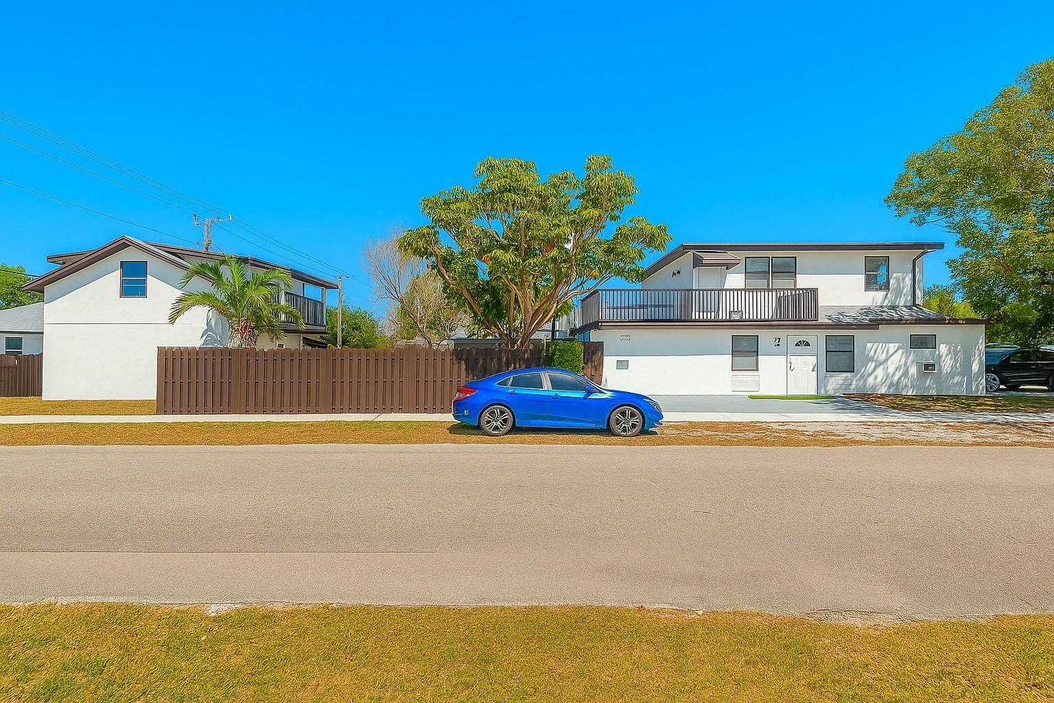 2447 Roosevelt Street, Hollywood, FL 33020, Hollywood