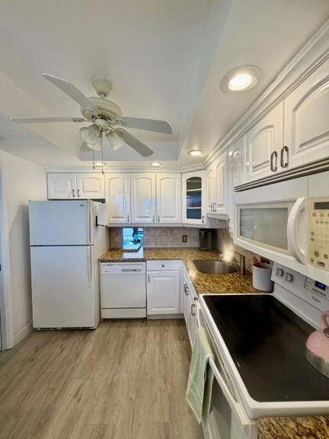 3150 N Palm Aire Drive 805 — photo 3