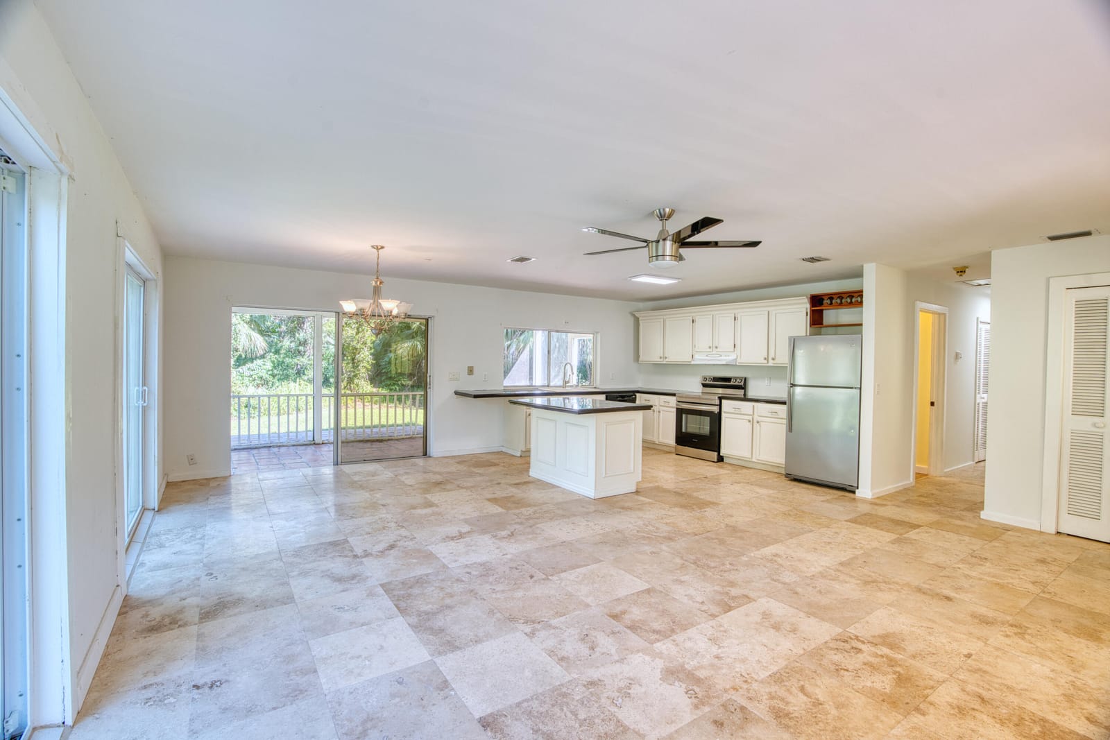 17437 Jupiter Farms Road — photo 11