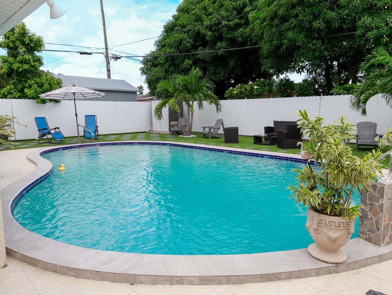 352 Greenbrier Drive, Lake Worth Beach, FL 33461 photo 14
