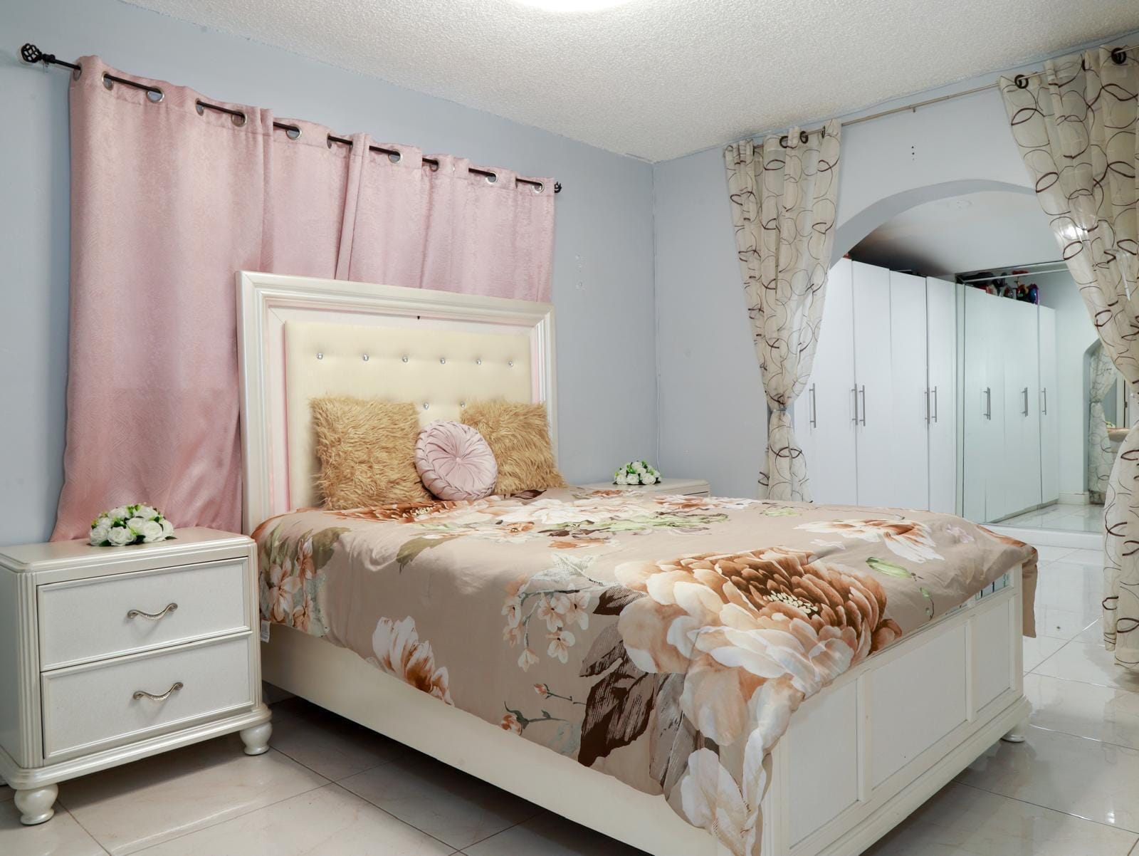 352 Greenbrier Drive — photo 6