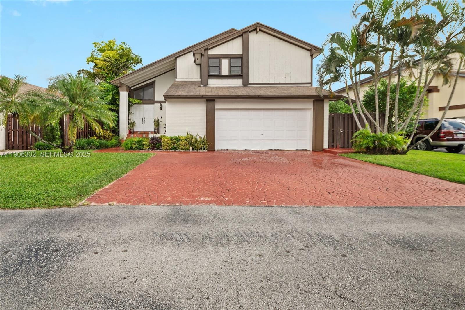 3 bedroom home for sale at 4333 148th, Miami, FL 33185 — $599,999