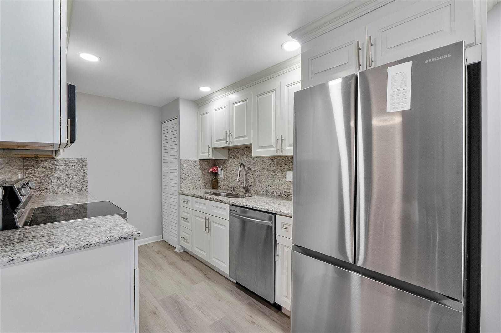 1052 Harwood 1052, Deerfield Beach, FL 33442