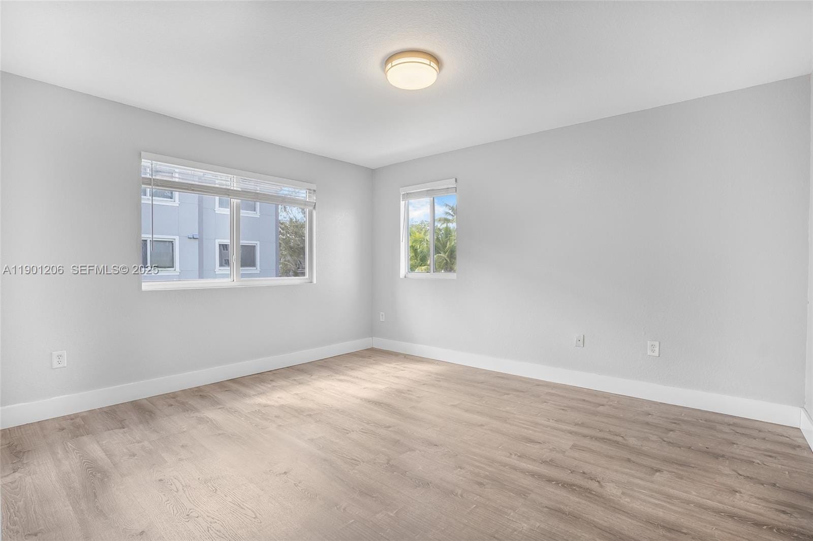 15410 SW 284th Street 8208 — photo 11