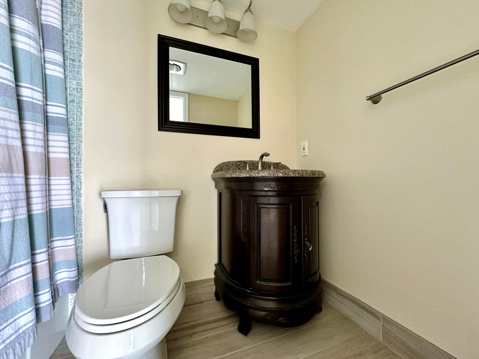 359 Chatham R — photo 8