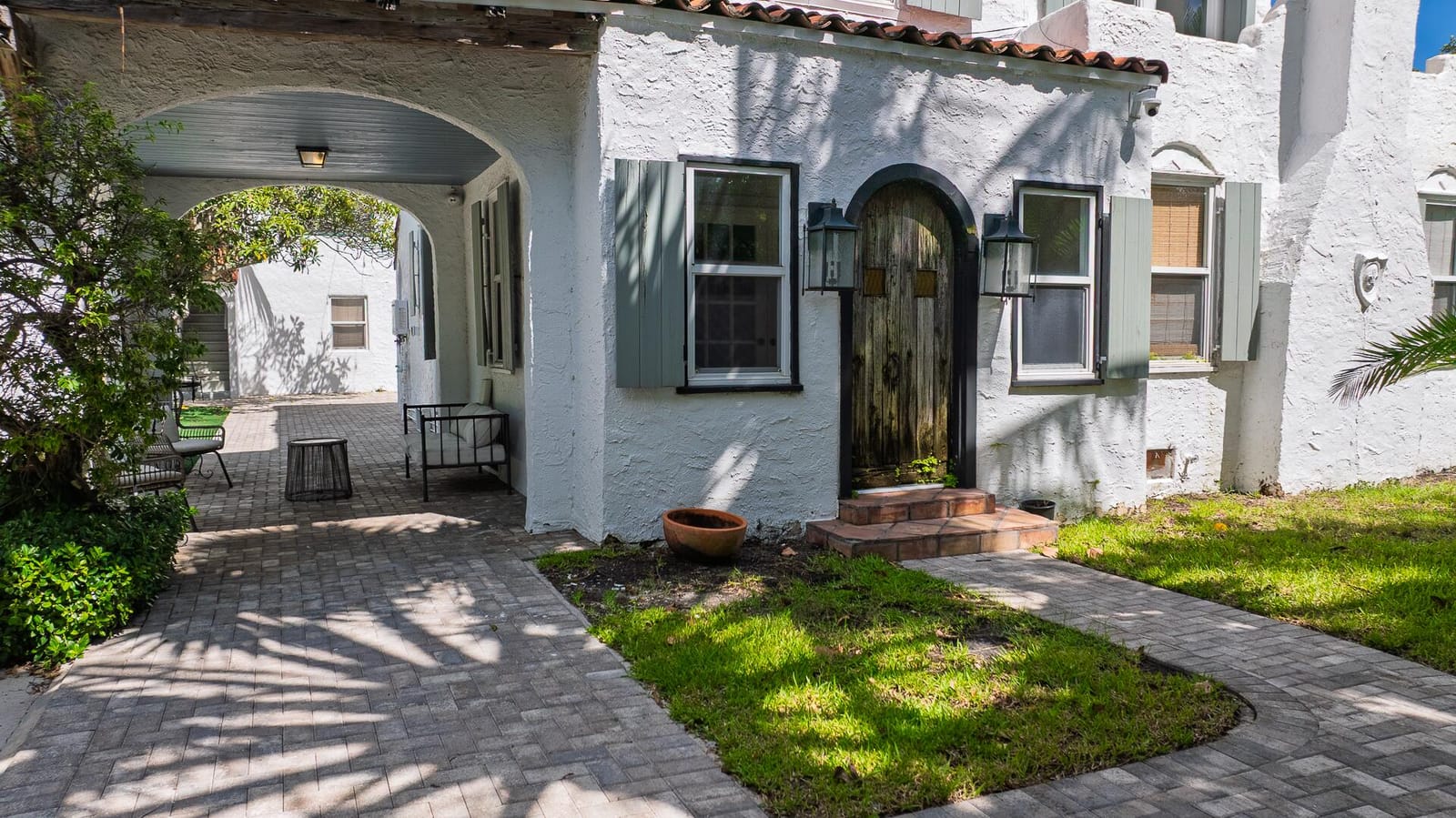 717 Forest Hill Boulevard — photo 11