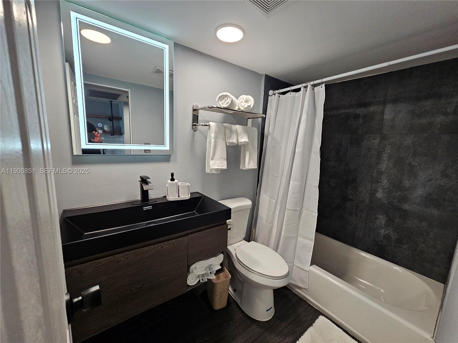 19201 Collins Avenue 324, Sunny Isles Beach, FL 33160 photo 4