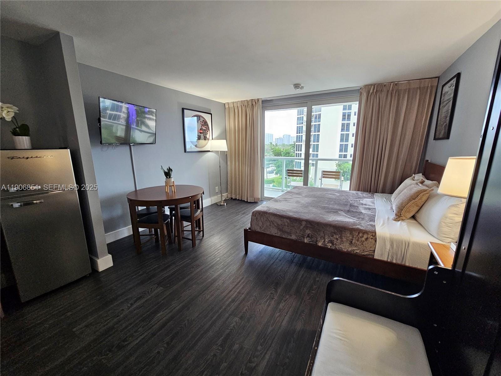 19201 Collins Avenue 324, Sunny Isles Beach, FL 33160 photo 10