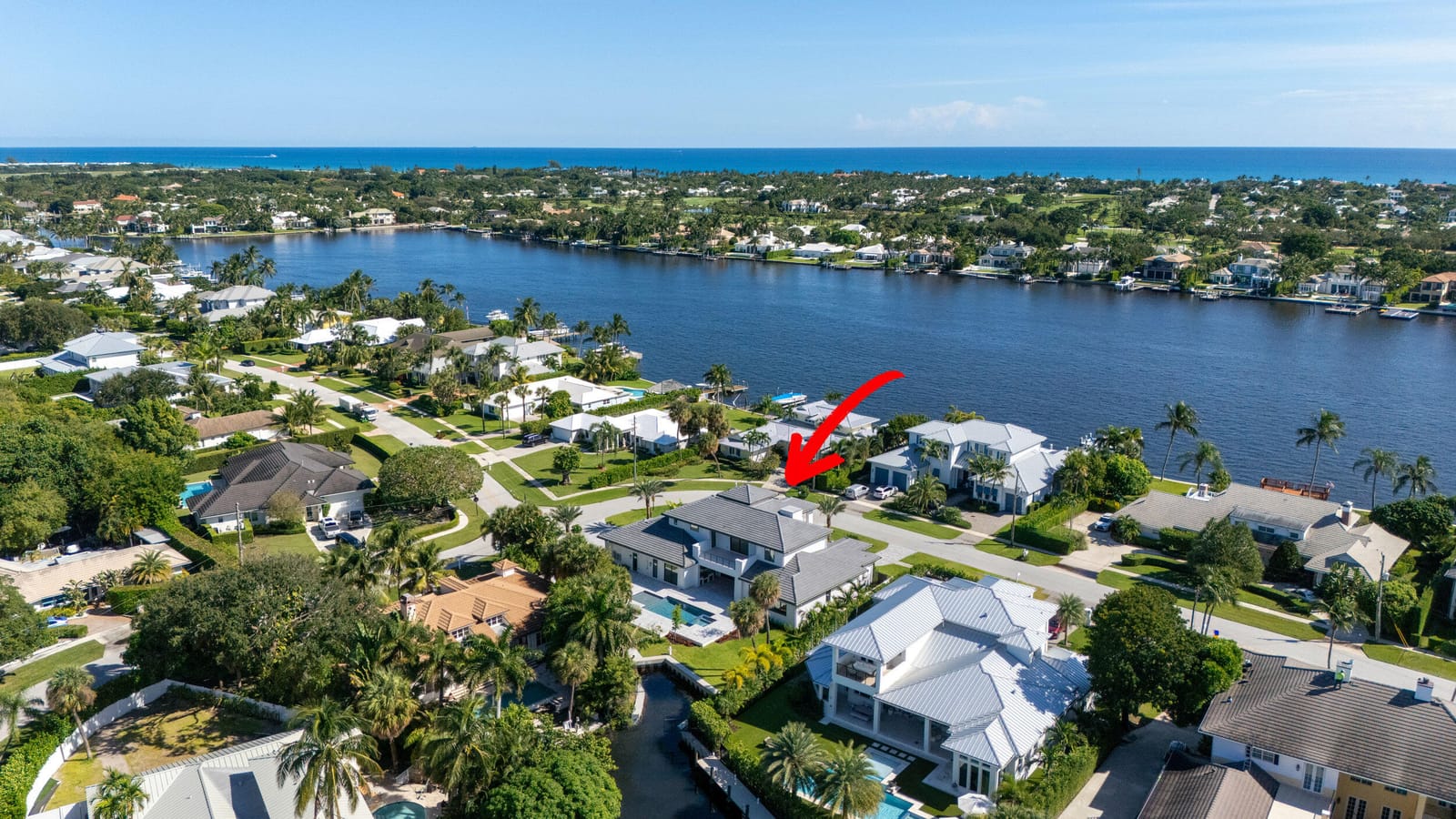 11721 Lake Shore Place, North Palm Beach, FL 33408 photo 2