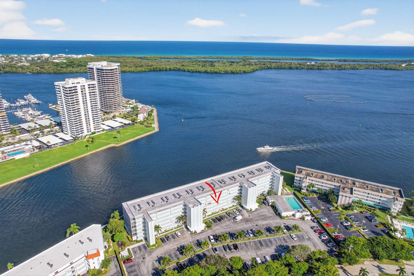 36 Yacht Club Drive 307 — photo 1