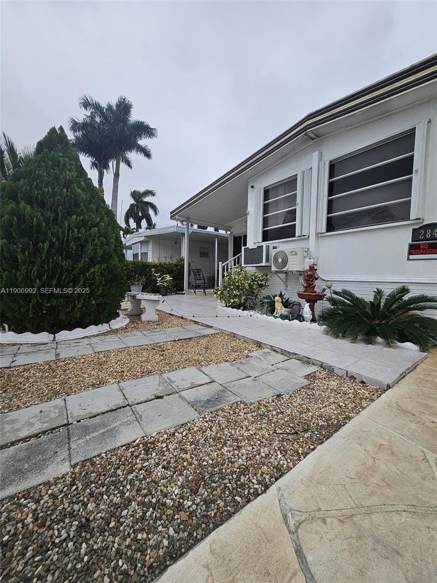 2848 W Marina Drive, Dania Beach, FL 33312 photo 2