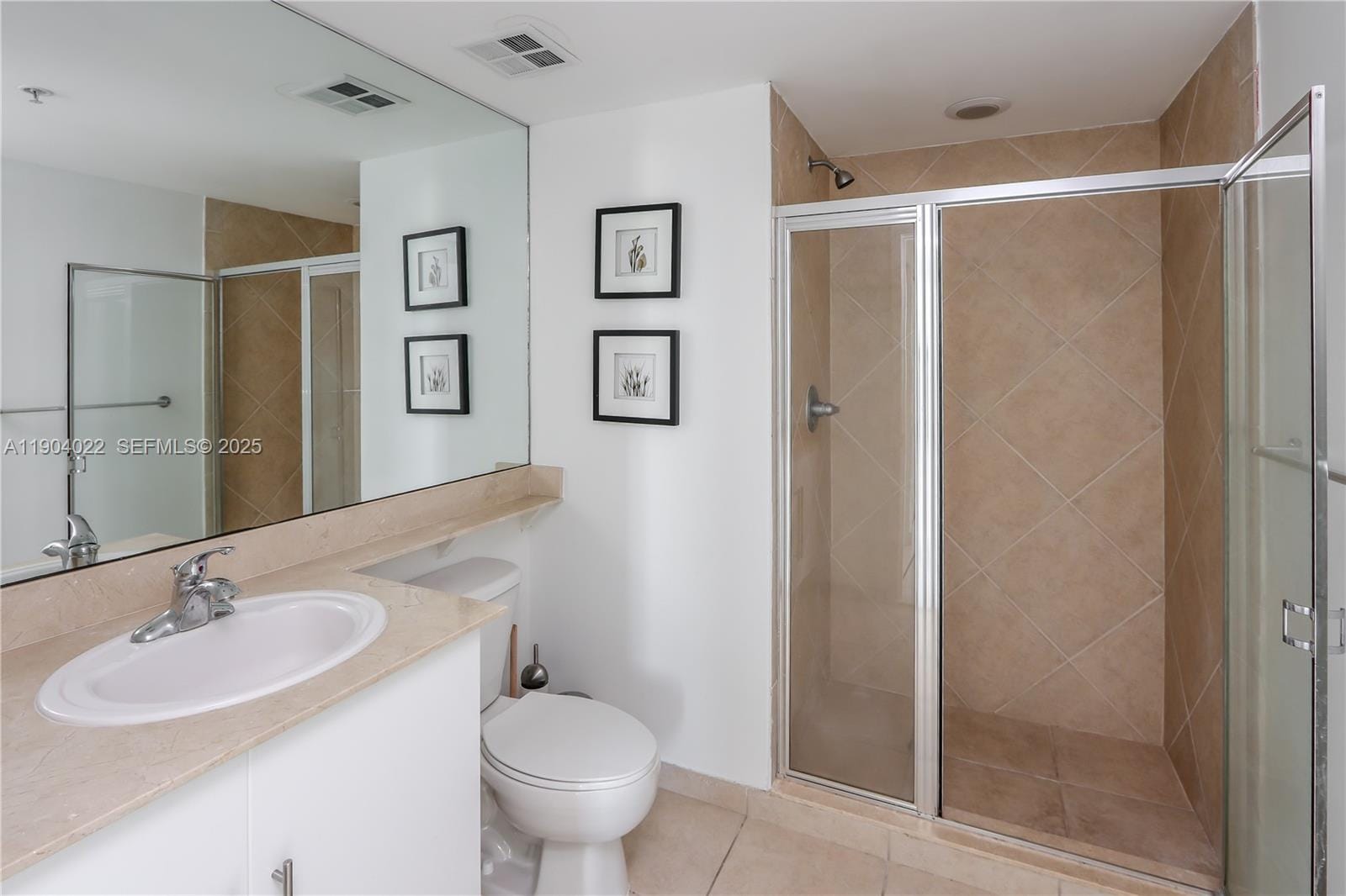 325 S Biscayne Boulevard 1722 — photo 9