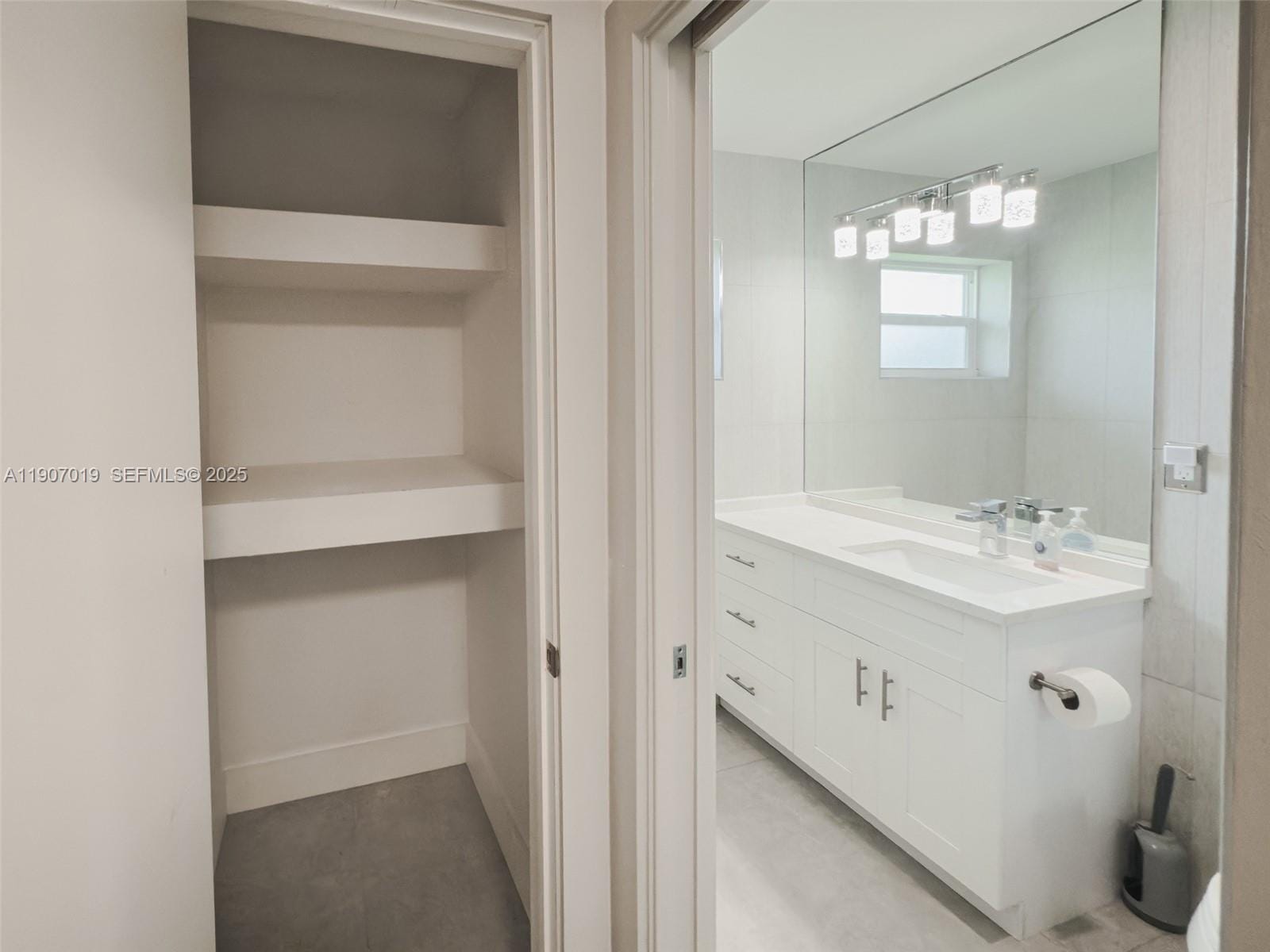 1630 NE 34th Court — photo 12