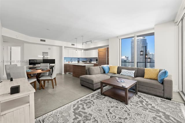 1100 S Miami Avenue 2910, sold in 1100 Millecento Residence, Miami, FL