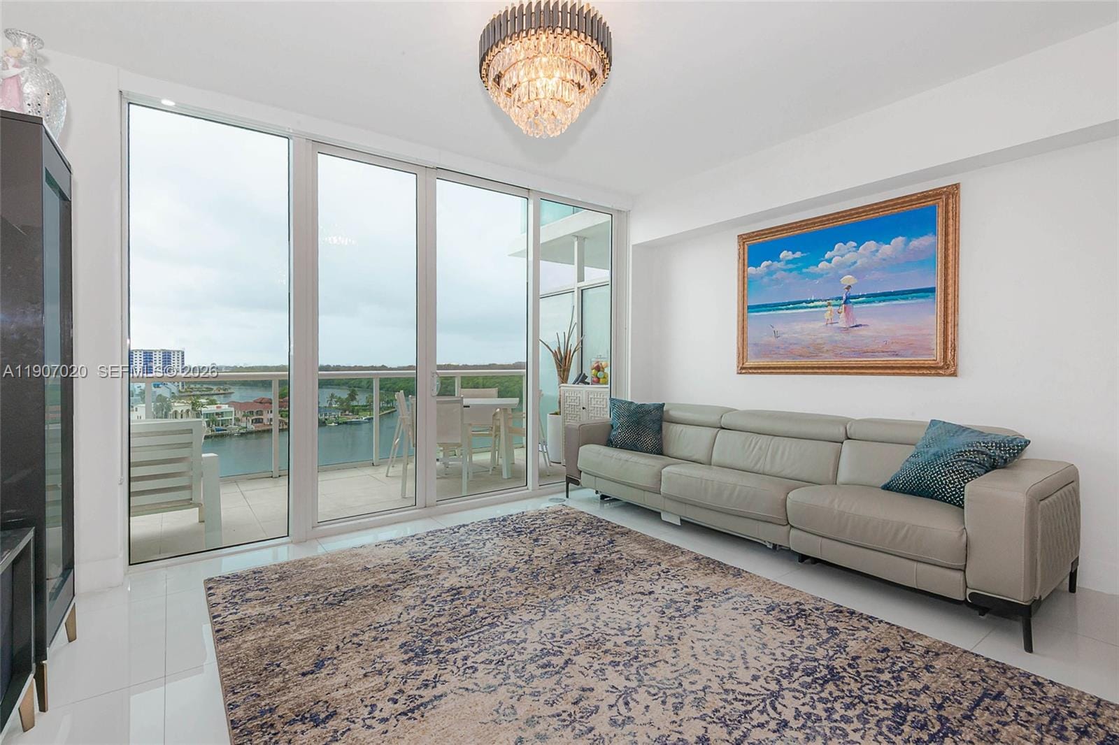 400 Sunny Isles Boulevard 906 — photo 2