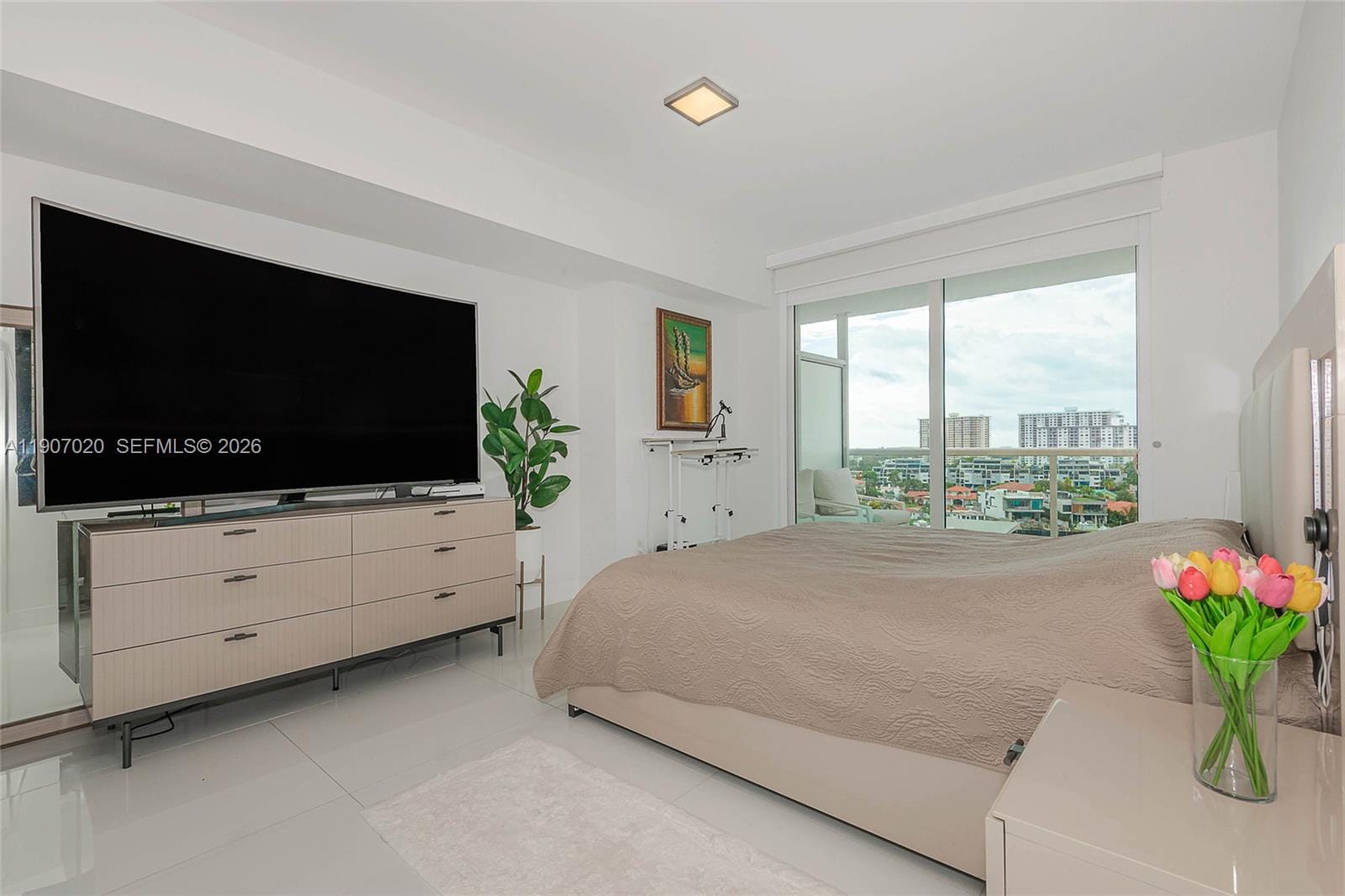 400 Sunny Isles Boulevard 906, Sunny Isles Beach, FL 33160 photo 14