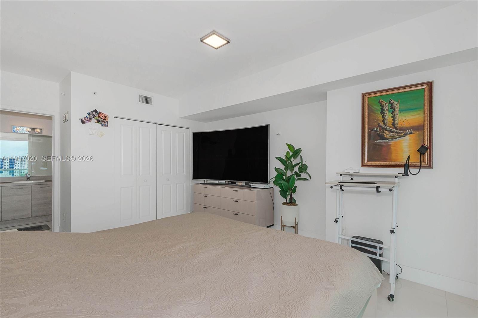 400 Sunny Isles Boulevard 906, Sunny Isles Beach, FL 33160 photo 16