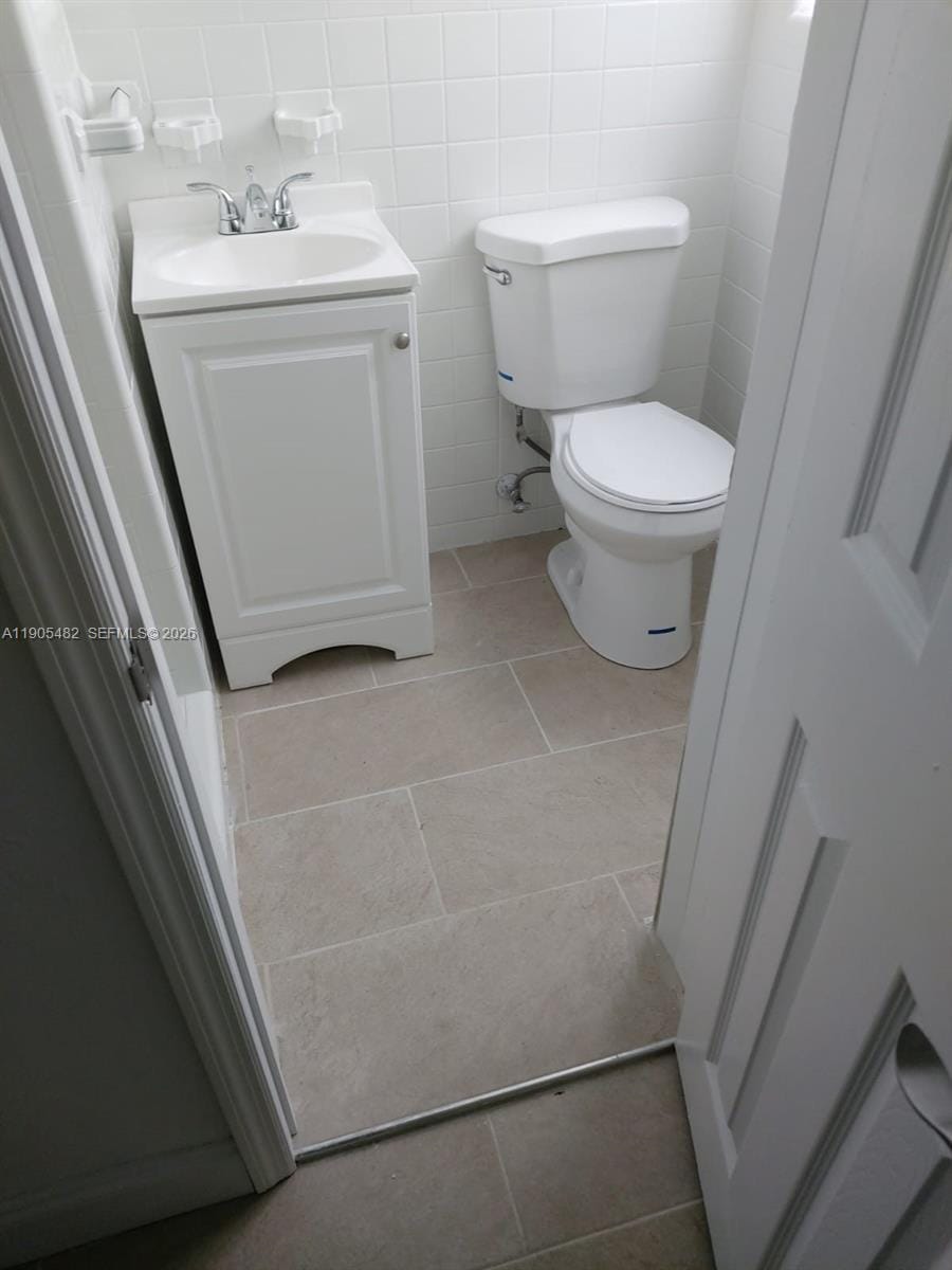 7155 Rue Notre Dame, Miami Beach, FL 33141 photo 13