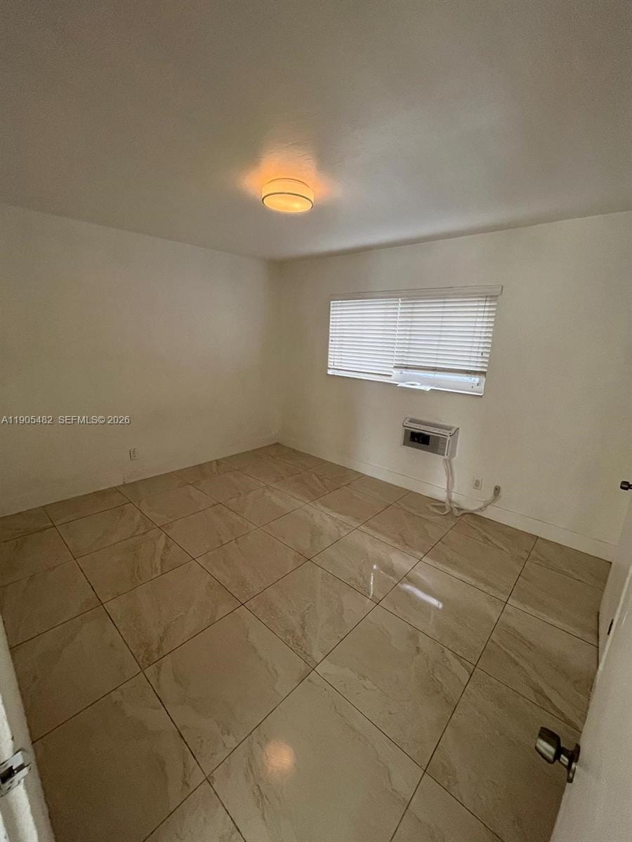 7155 Rue Notre Dame, Miami Beach, FL 33141 photo 30