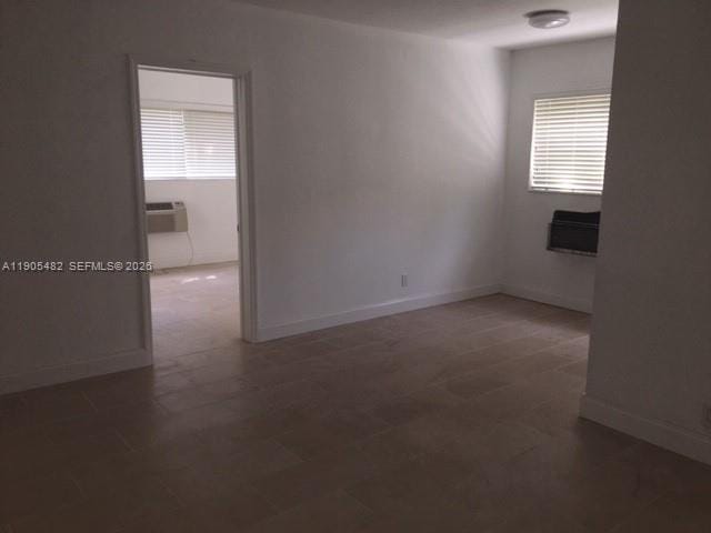 7155 Rue Notre Dame — photo 10